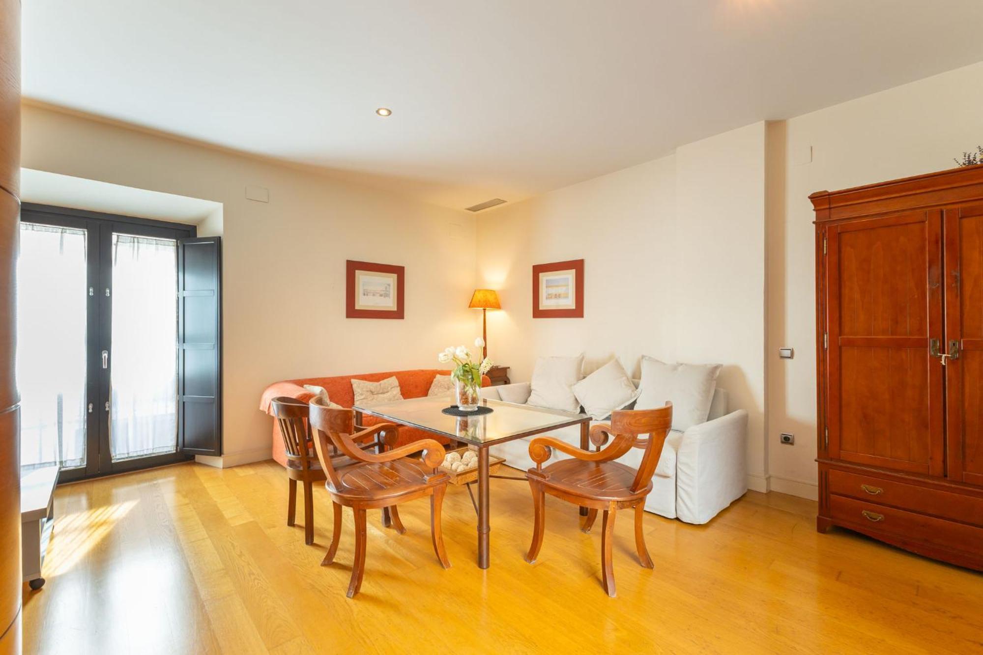 La Maestranza Charming One Or Two Bedrooms Apartments By Ocityzen Séville Extérieur photo