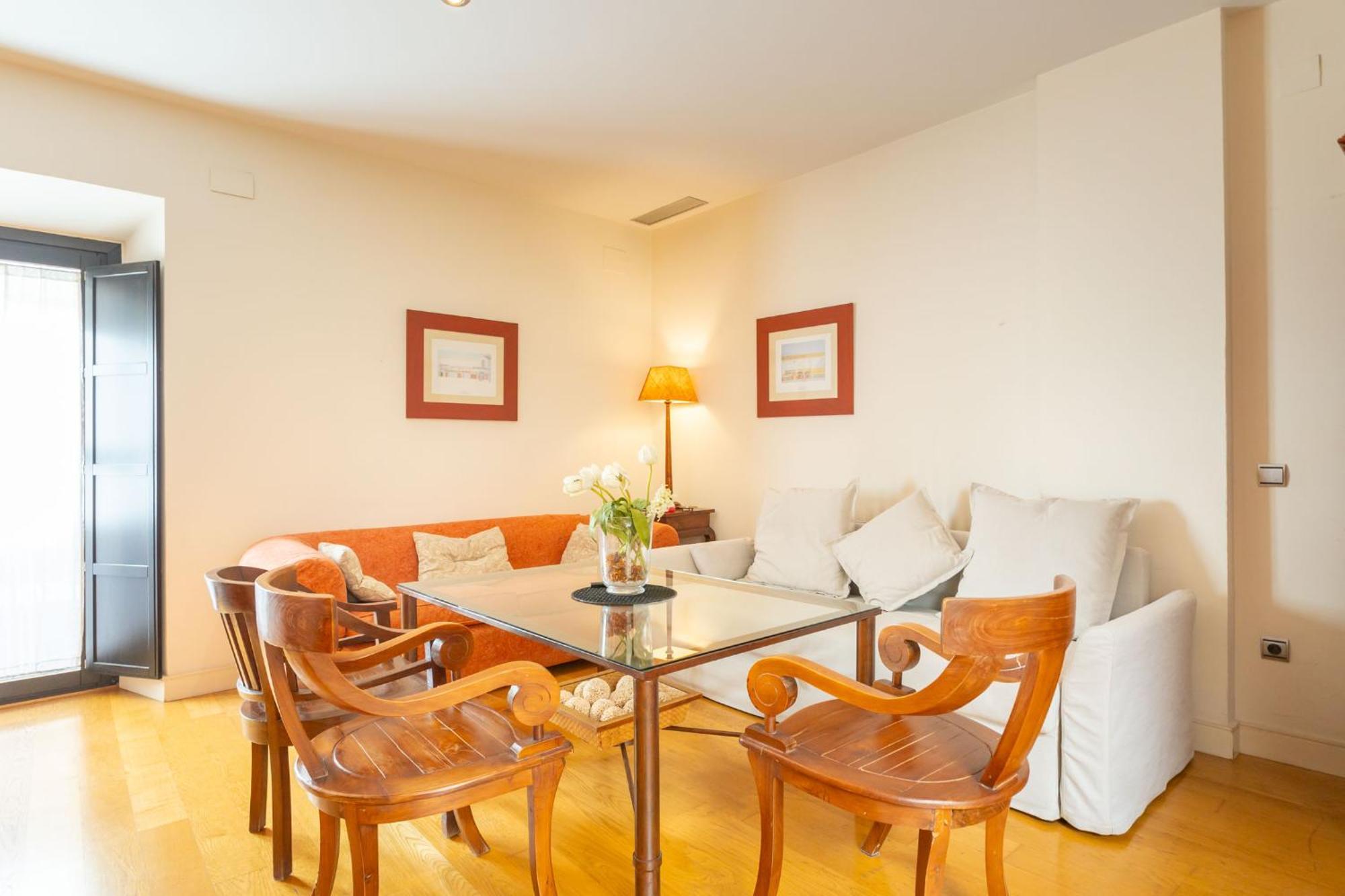 La Maestranza Charming One Or Two Bedrooms Apartments By Ocityzen Séville Extérieur photo