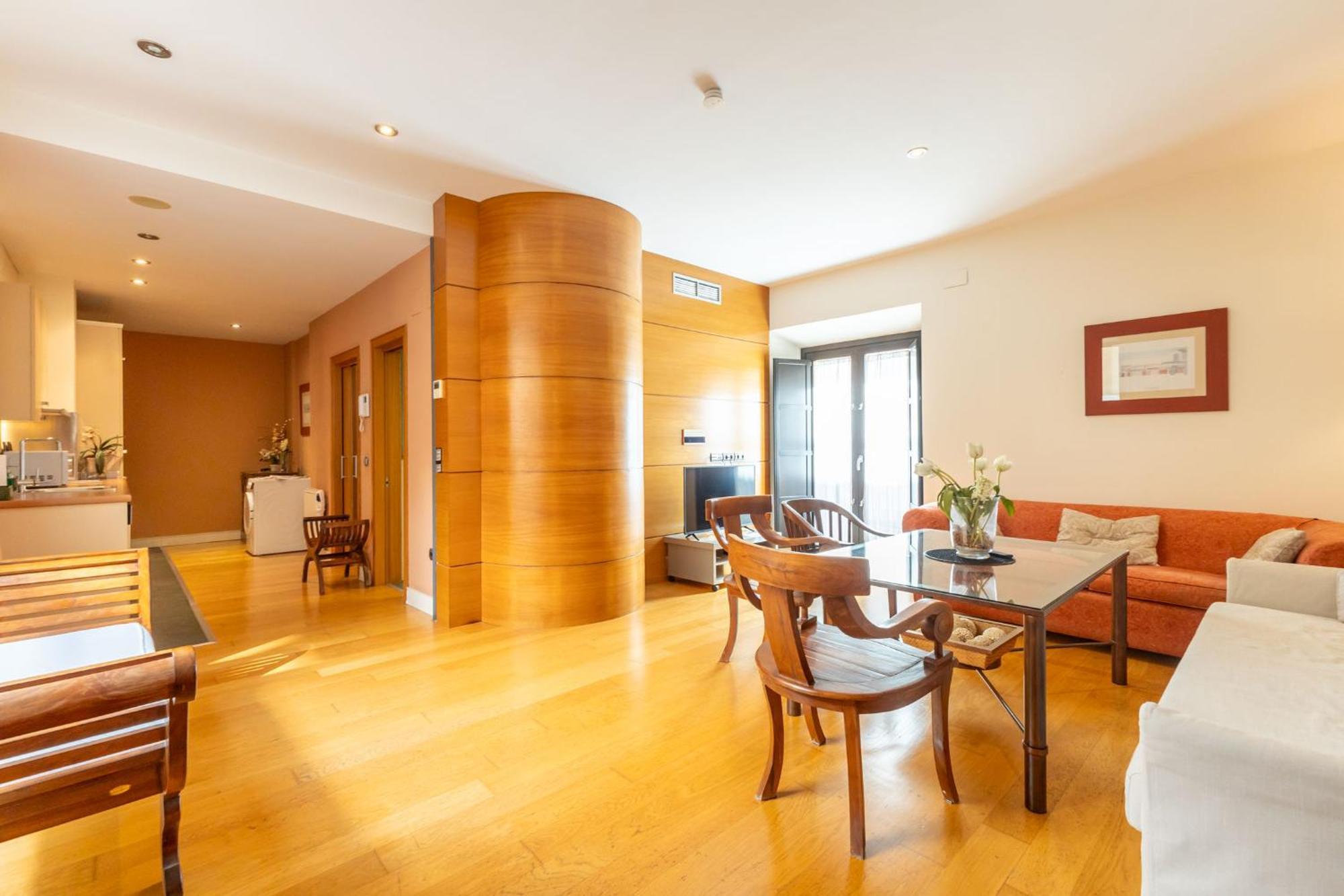 La Maestranza Charming One Or Two Bedrooms Apartments By Ocityzen Séville Extérieur photo