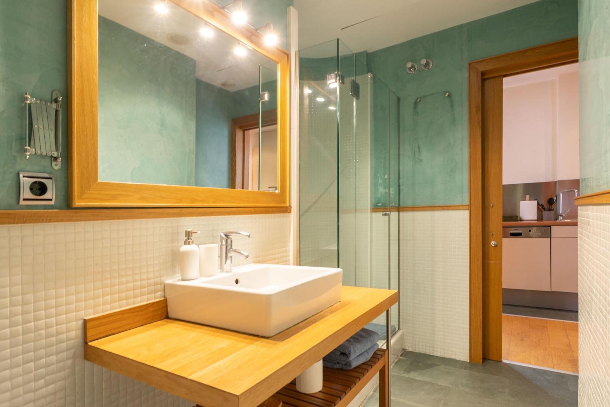 La Maestranza Charming One Or Two Bedrooms Apartments By Ocityzen Séville Extérieur photo