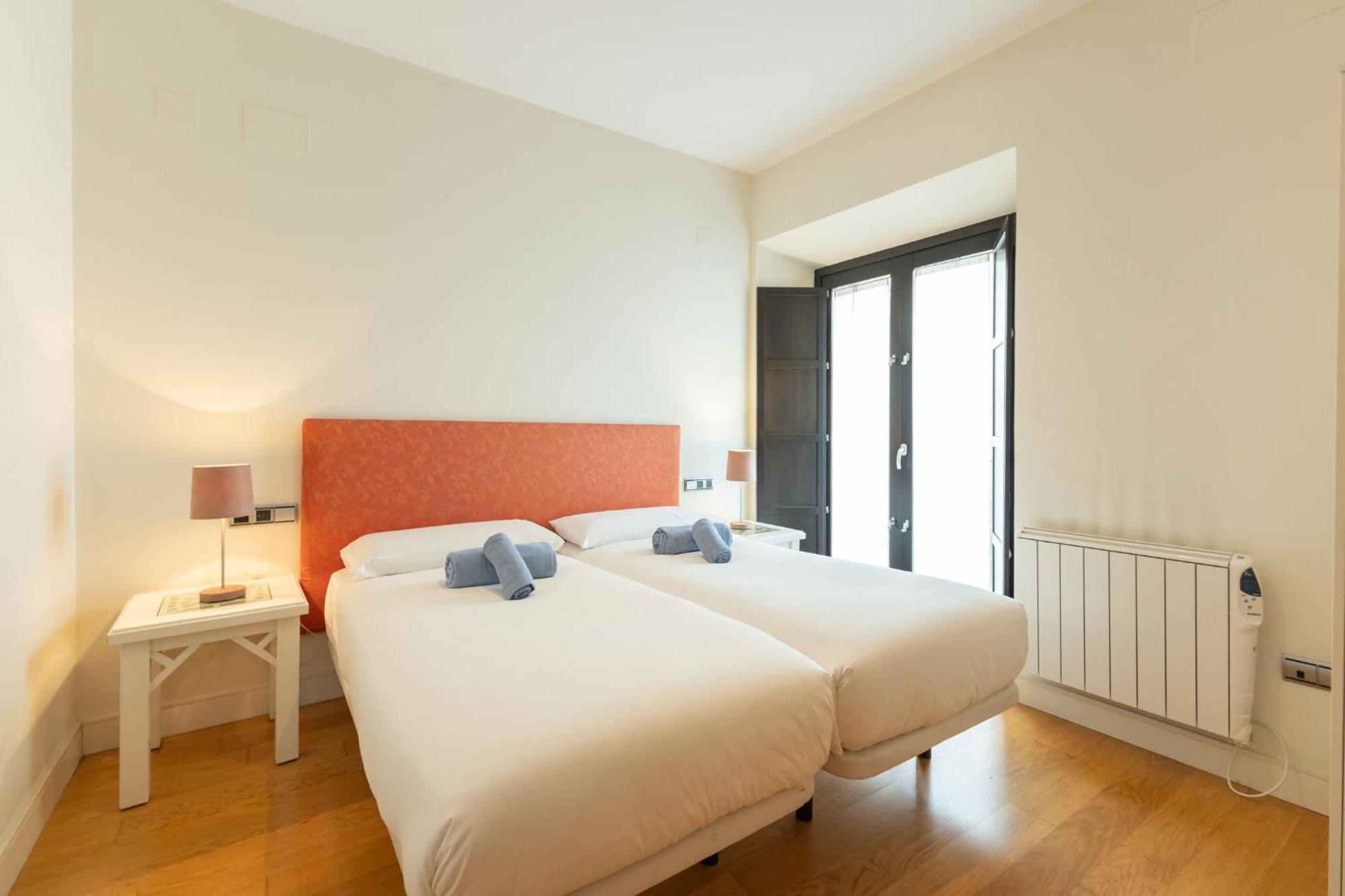La Maestranza Charming One Or Two Bedrooms Apartments By Ocityzen Séville Extérieur photo