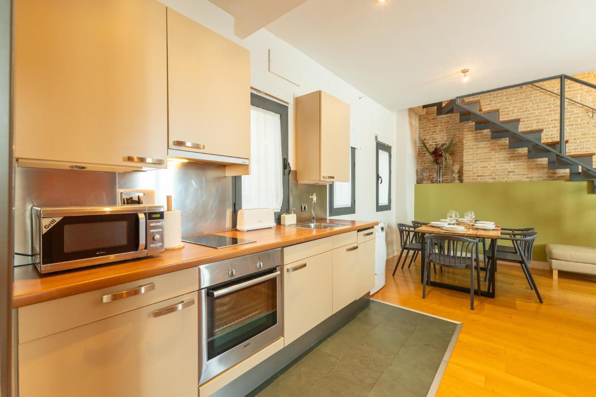 La Maestranza Charming One Or Two Bedrooms Apartments By Ocityzen Séville Extérieur photo