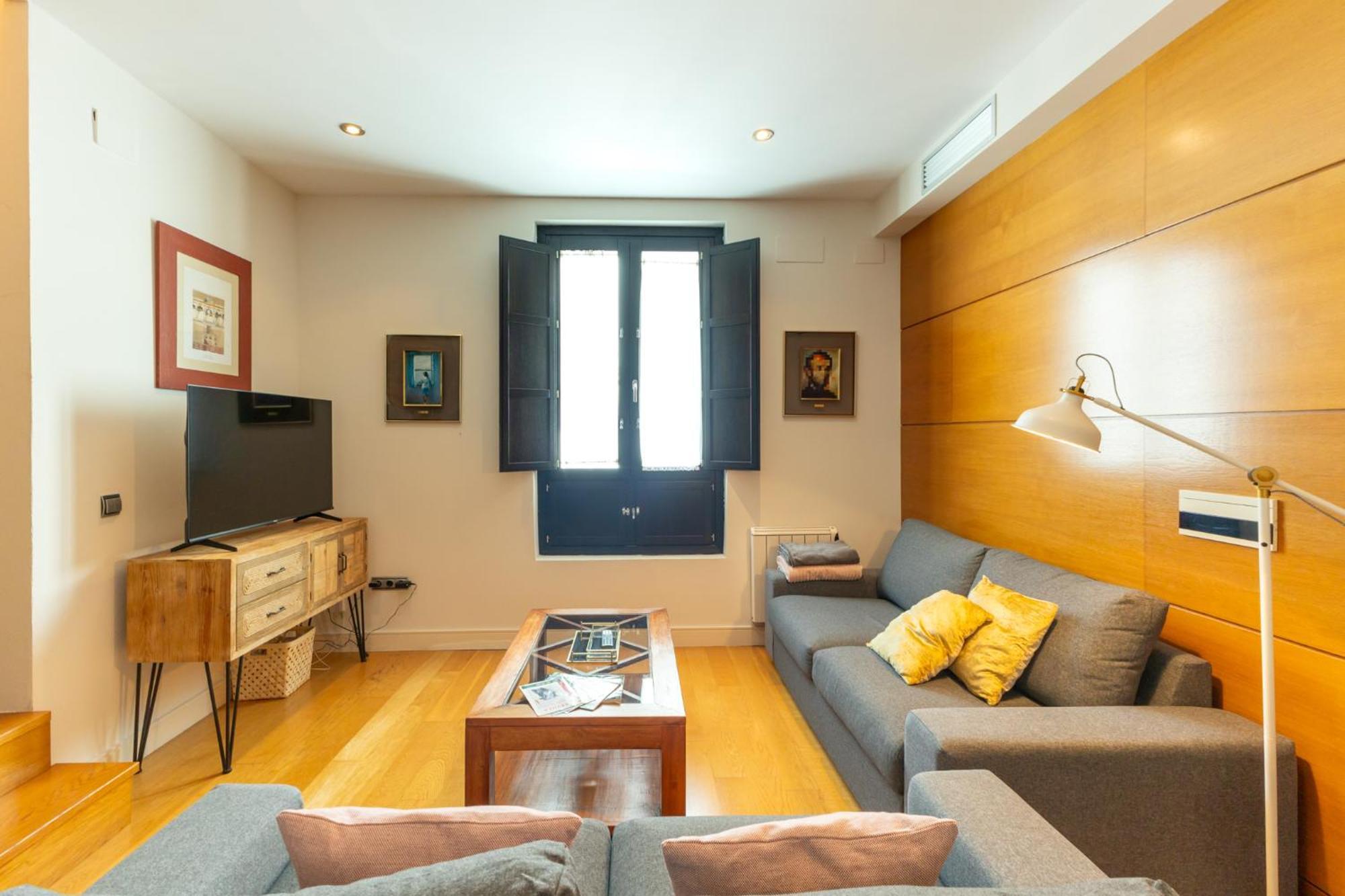 La Maestranza Charming One Or Two Bedrooms Apartments By Ocityzen Séville Extérieur photo